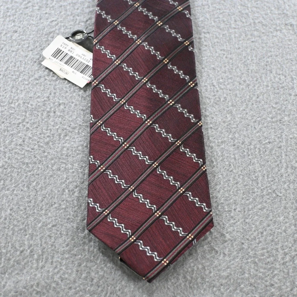 Daniel De Fasson Mens Silk Geometric Wavy Stripe Necktie OS Burgundy Silver